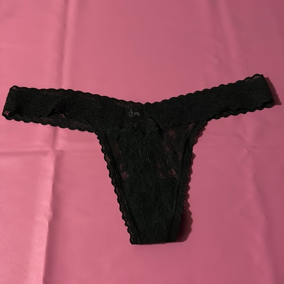 Victoria’s Secret panties - Picture 6 of 12